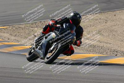 media/Nov-05-2022-SoCal Trackdays (Sat) [[f8d9b725ab]]/Turns 9 and 8 (1050am/